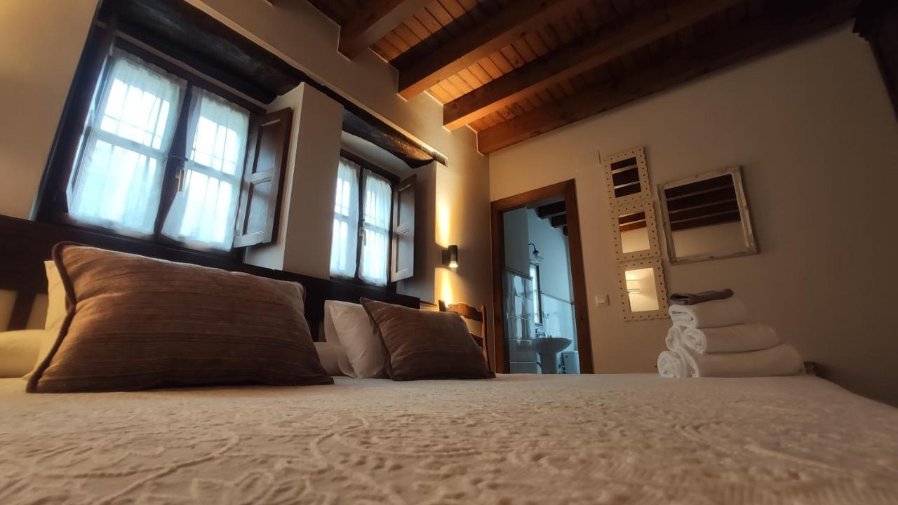 科拉丁乡村民宿 Llerices 外观 照片